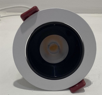 พลังงานสีเขียว AC180V-240V ไฟสปอร์ตไลท์เพดานภายใน LED Semiconductor